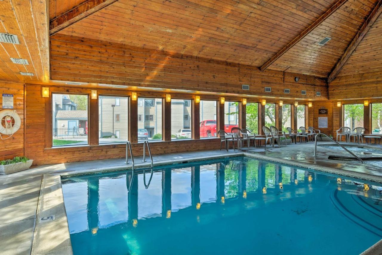 Gatlinburg Condo With Pool, Hot Tub, And Mtn Views! エクステリア 写真